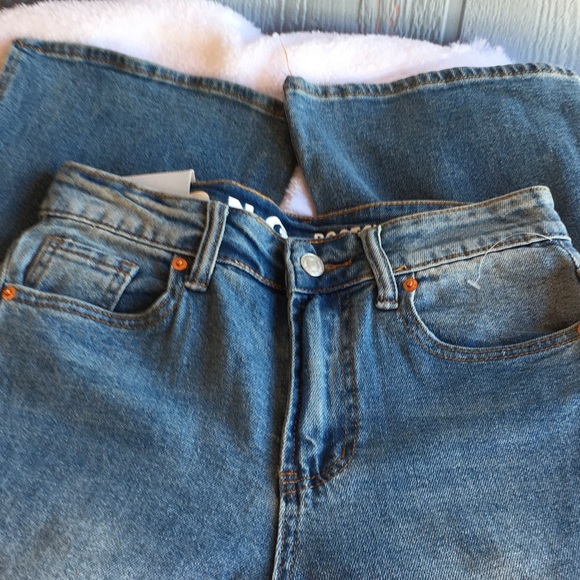 S.O.N.G Juniors Bootcut Fit NWT Jeans - Picture 2 of 8